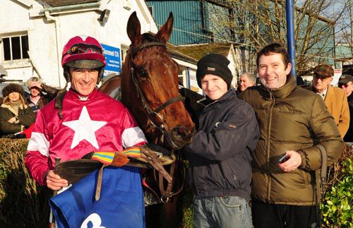 Davy Russell and Conor O'Dwyer (right) pictured after the<br>success of Folsom Blue in the featured novice hurdle
