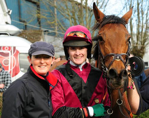 Michelle Gannon and Rob Jones pictured with Knockmehill Lady