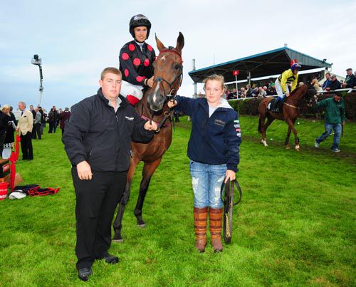 Andrew & Michaela McCann with Duroob before he went out for his 100th career start with Adrian Heskin aboard
