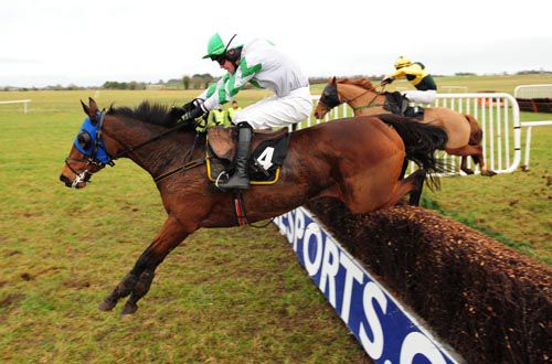 Noras Fancy has Colls Corner's measure at Thurles