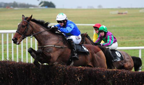 This leap at the last sealed it for Equus Maximus and Patrick Mullins at Thurles