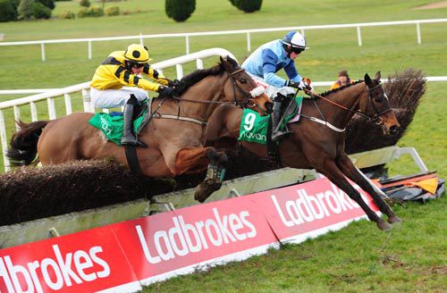 Wise Oscar (far side) gets the better of Sea Master 