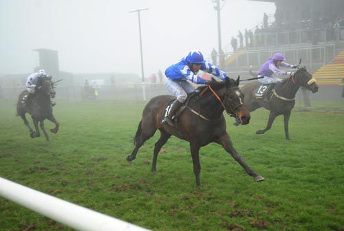 Storm Away emerges from the fog to score