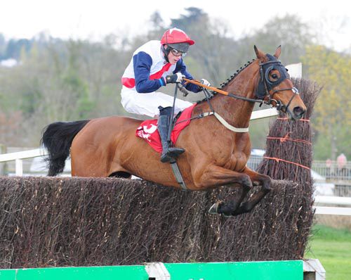 Pops Well pictured on her way to victory under Ciaran Fennessy