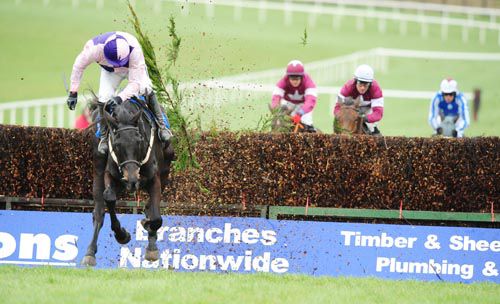 Val De Ferbet & Ruby Walsh survived this blunder at the last