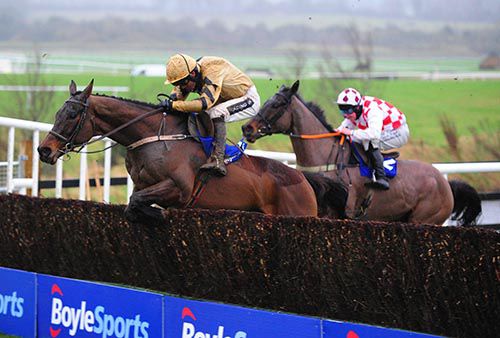 Felix Yonger and Ruby Walsh take control from Flemenstar and Andrew Lynch