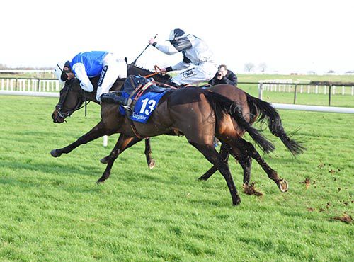 Ruby Walsh does well to stay aboard Chambord Du Lys 