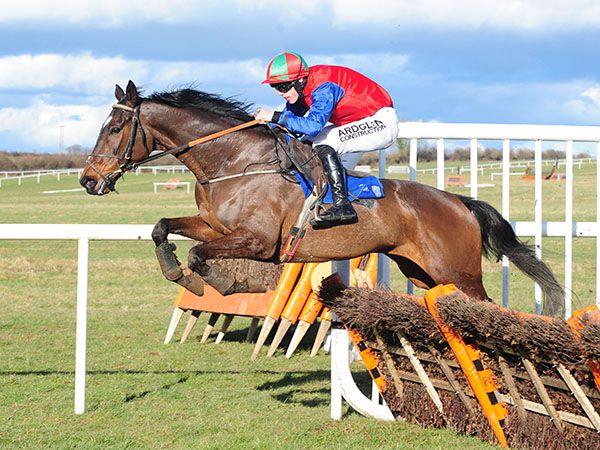 Zipporah in charge at Thurles