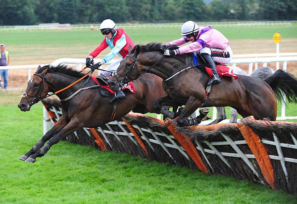 Bensachuine leads eventual winner Howth Summit over the last