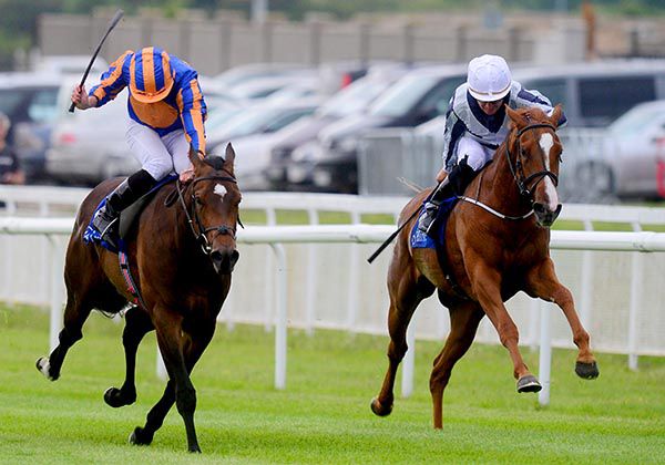Albigna (right) winning the Airlie Stud Stakes (Group 2) at the Curragh in June