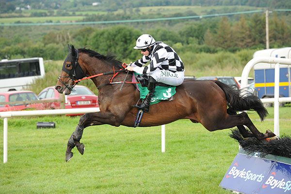 CONSTRUCT and Donie McInerney win for trainer John McConnell 