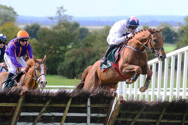 Road To Dubai and Jack Kennedy jump the last
