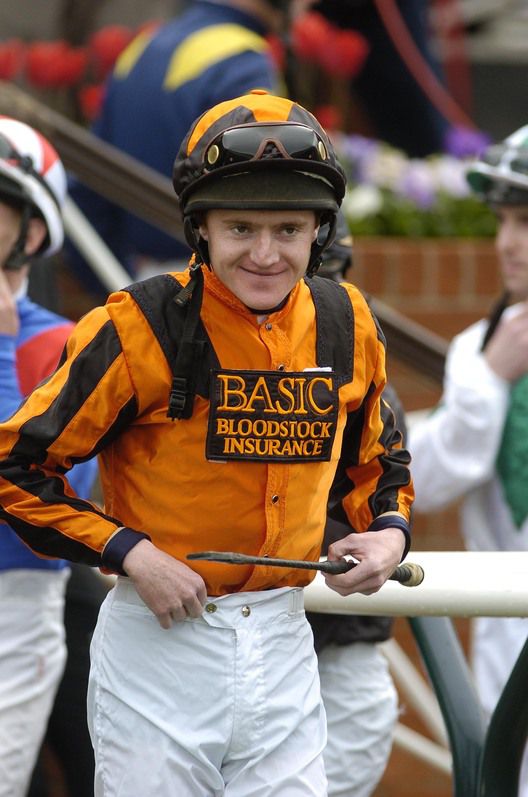 Liam Keniry rode Starluck to victory at   Kempton last night