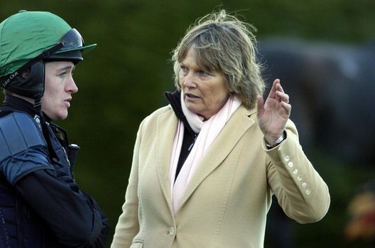 Leopardstown 5-3-06.  Trainer JESSICA HARRINGTON and BARRY GERAGHTY after MOSCOW FLYER had workrd after racing.
Photo Healy Racing. 
