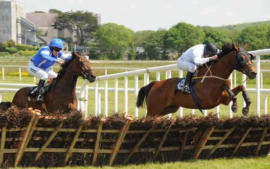 Writinonthewall and Shay Barry