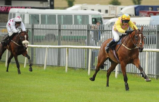 Scolboa King sees off Wellforth