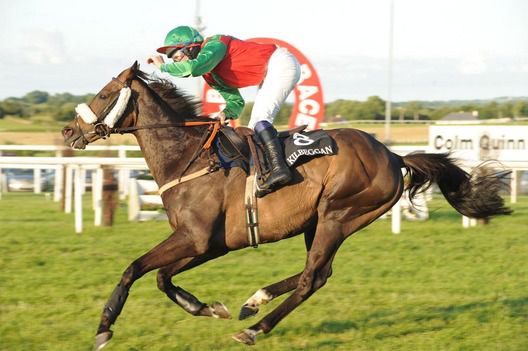 Piano Star gets a well deserved pat from jockey Sean Flanagan 