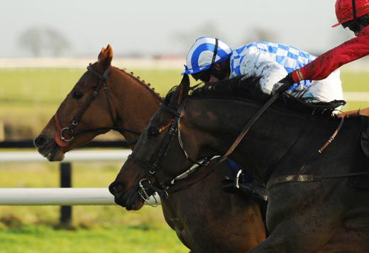 Mick The Tooth determinedly holds off Cadspeed