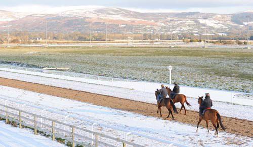 The snow continues to force abandonments.
