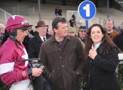 Davy Russell, Eddie O'Leary & Samantha   Donohoe after Nuvelli's win