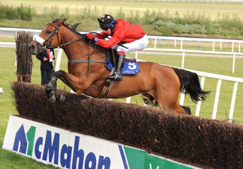 Cruising Katie and Pat Mangan in full flight