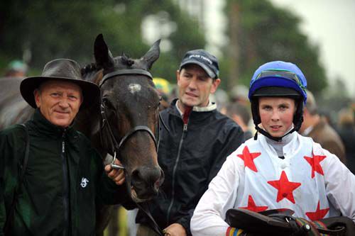 Jimmy Coogan, Mr Bones, groom & Kielan Woods