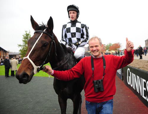 Tony Holland leads in his winner, Kayanna's Back & Eddie O'Connell