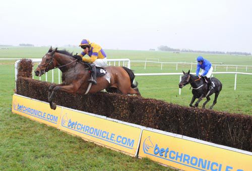 Glencove Marina has Rare Bob's measure at Thurles