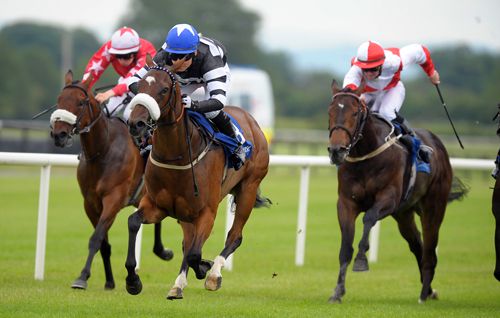 Bahama Spirit and Sammy Bell in control