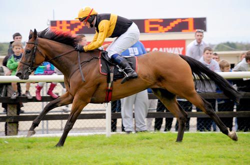 Blossom Gate & Andrew Latta come home easy winners of the last race of the Festival