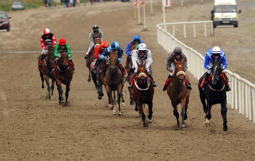 Kateeva (blue & white) has the job done at Laytown