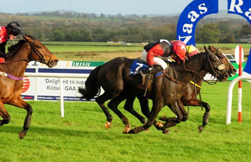 Nearside Owega Star was a nose up on Fully Funded with Cottrelsbooley in 3rd