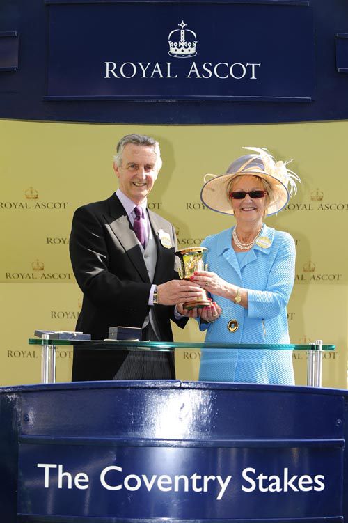 Jim and Jackie Bolger collect their trophy