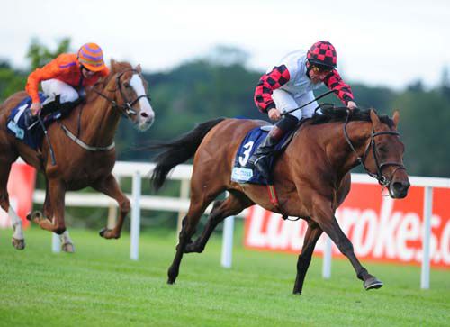 Salam Alaykum stretches out in great style from Placere at Leopardstown
