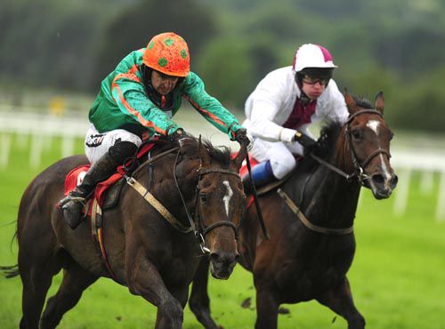 Digeanta, left, moves away from Minella Reception at Cork 