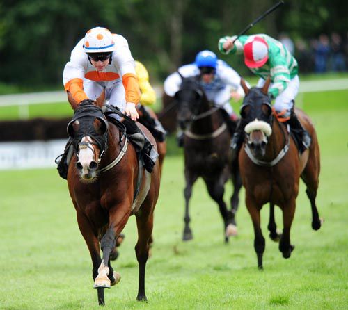 Citizenship is clear under Kevin Sexton from Leblon back in second