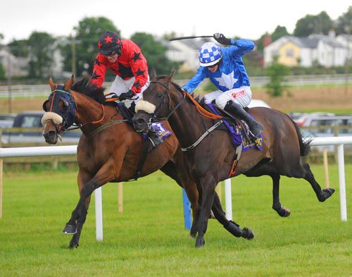 Bulletproof gets up the inner of Kai Li