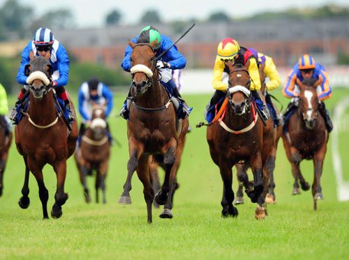 Designs On Rome takes the opener from Mouteab (left) and Light Particle (right)