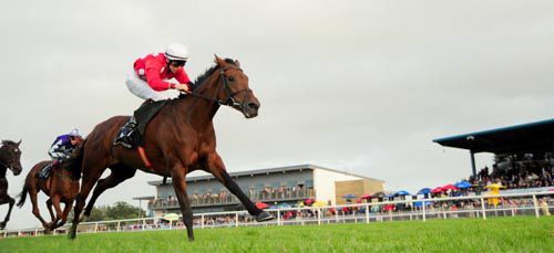 Annie Go and Colin Keane take the apprentice handicap