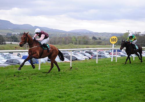 Kilcarry Bridge (Rob Jones) scores in fine style