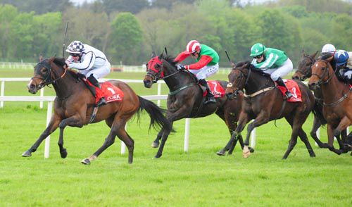 September Lily and Shane Kelly lead