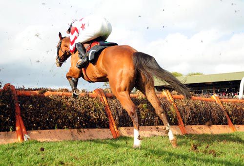 Bondage & Declan Lavery on their way to an easy win in the second at Killarney