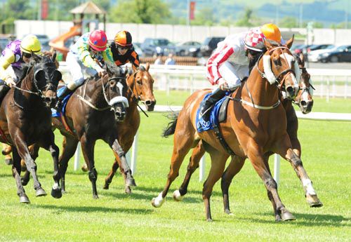 Regal Power (cheek-pieces) scores under Declan McDonogh