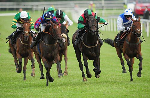Rising Altitude, second left, comes through to land the spoils