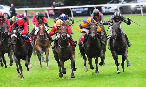Union Dues comes around them all to score at Galway