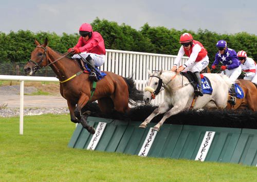 Thomond, left, wins for Davy Condon and Noel Meade