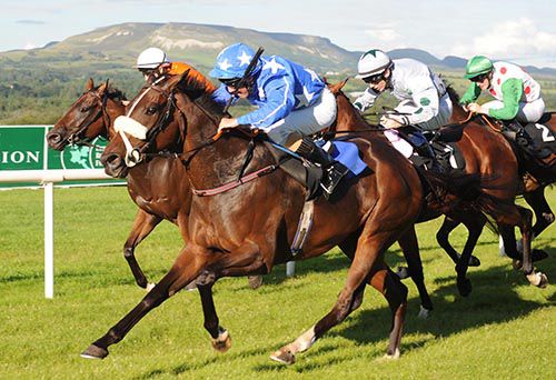 Bainne & Shane Gray keep on best close home