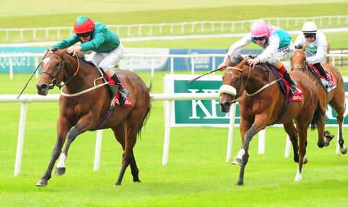 Maputo (green) is driven out by Joe Fanning to beat Caponata