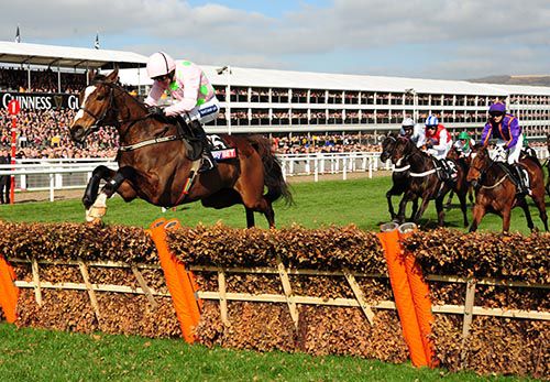 Vautour (Ruby Walsh) clears the last clear of Wicklow Brave, Josses Hill and Vaniteux