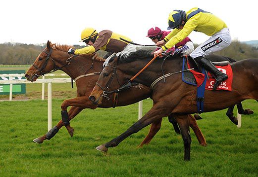 Shamsikhan just holds off I Like It A Lot (near side) with Easter Hunt (hidden far side) close up in third